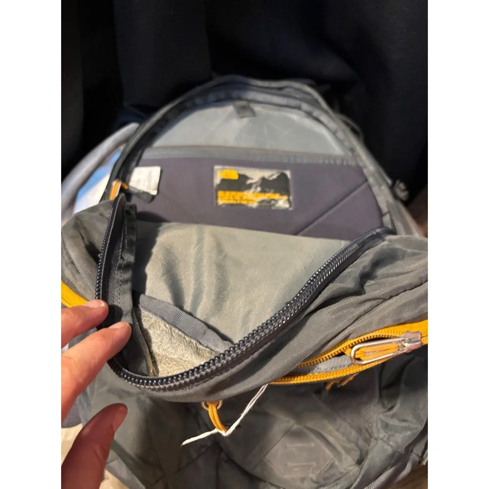 The North Face Recon Backpack Grey Yellow FlexVent Laptop Daypack Hiking Bag